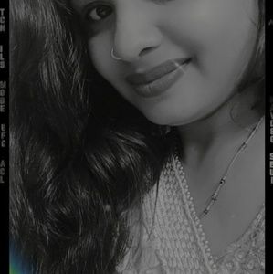 Meet your Posher, Varsha